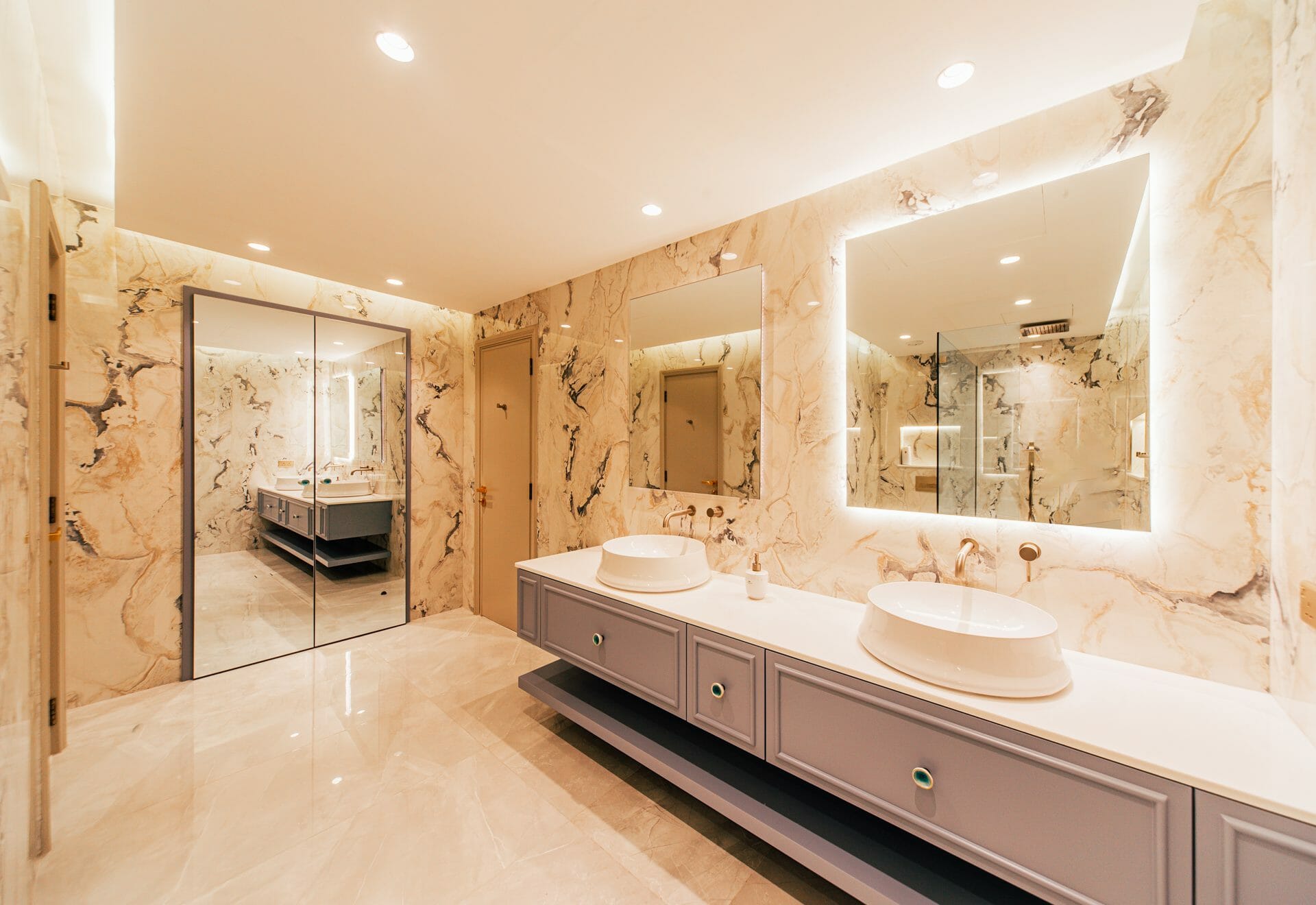 how much to renovate a half bathroom