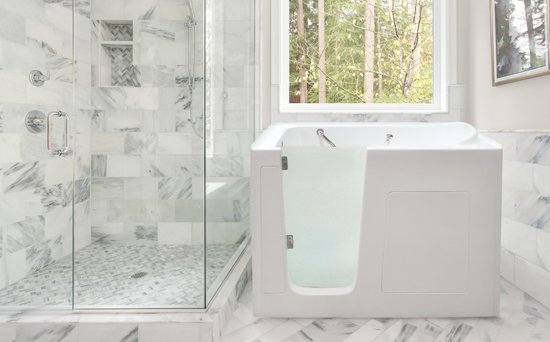 Safety benefits of walk-in tubs for caregivers Safety Benefits of Walk-In Tubs for Caregivers and Families