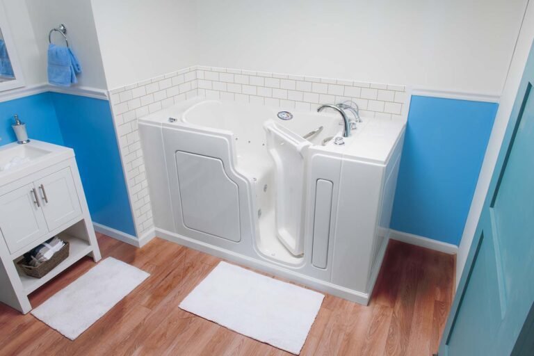 Walk-in shower linear drain vs center drain Walk-In Shower Linear Drain vs. Center Drain: Best Flow